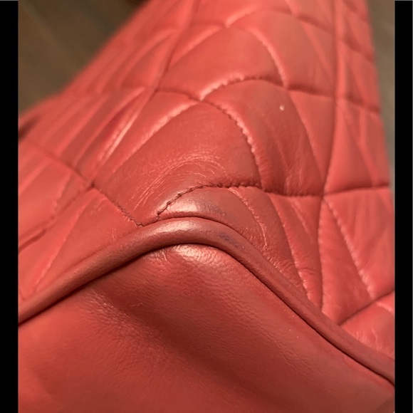 Chanel handbag - Picture 5 of 15